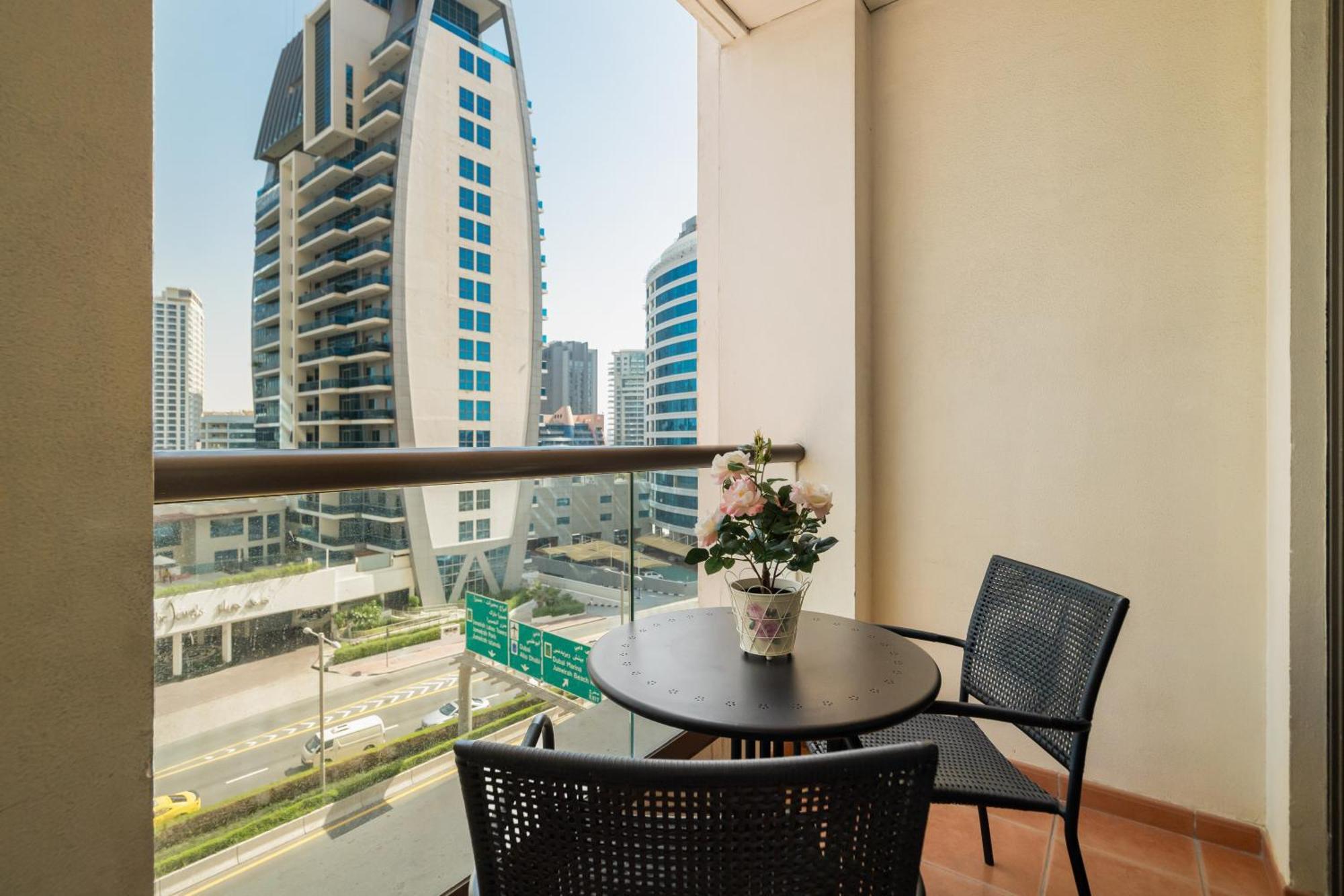 Beautiful 2Br & 4Br Apartments On Jbr Beach, Walking Distance To Bluewaters Island - By Sunkissed Holiday Homes Dubai Exterior photo