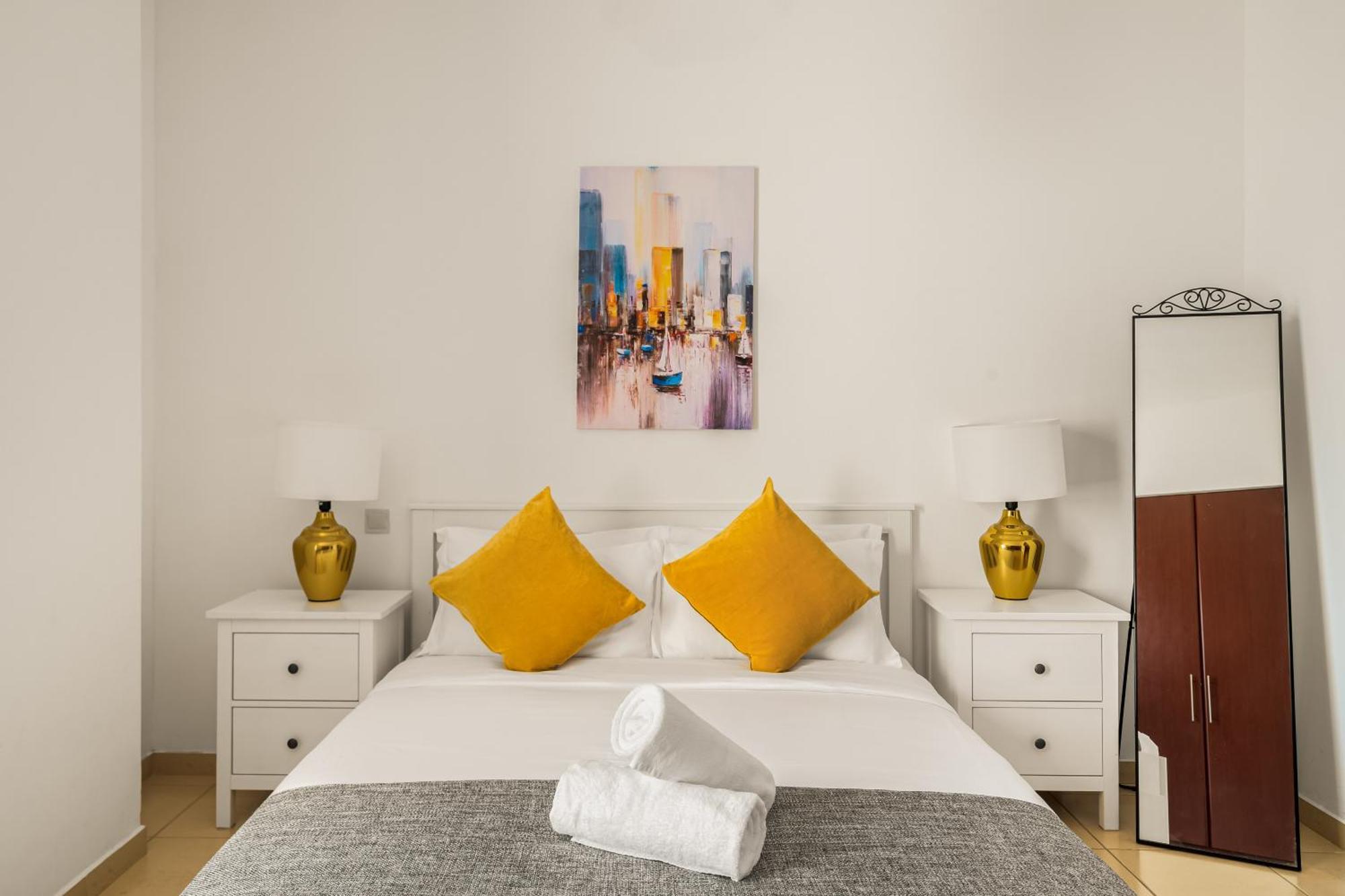 Beautiful 2Br & 4Br Apartments On Jbr Beach, Walking Distance To Bluewaters Island - By Sunkissed Holiday Homes Dubai Exterior photo